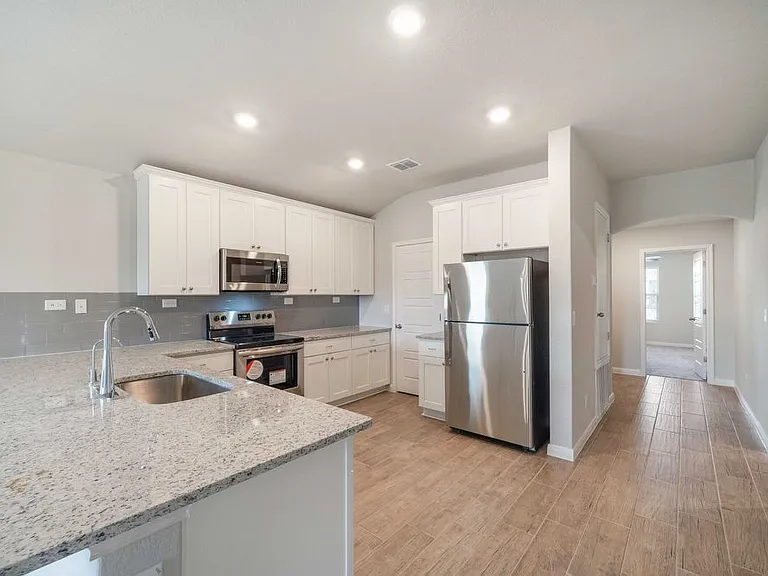 1374 Rios Bend Dr — Photo 10