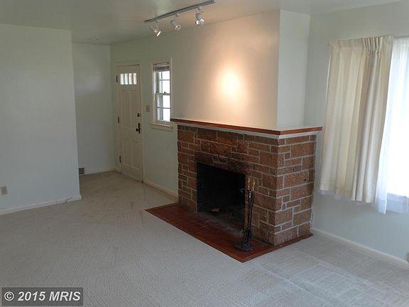 5th image of 12025 Sherwood Dr