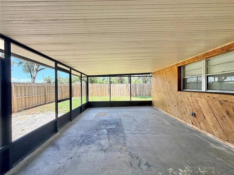 130 S Bulova Dr — Photo 16