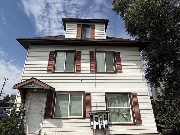 2nd image of 3011 E Queen Ave