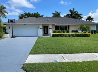373 Saint Andrews Blvd, Naples, FL 34113