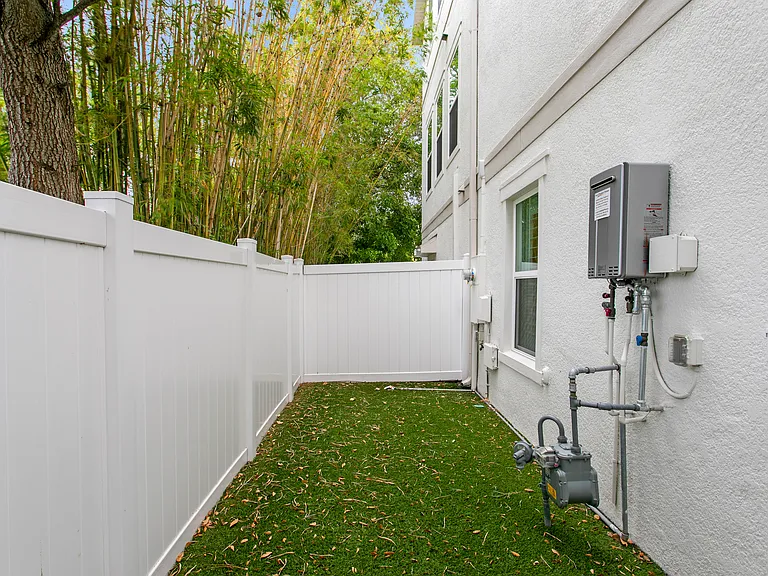 3803 W Cleveland St — Photo 10