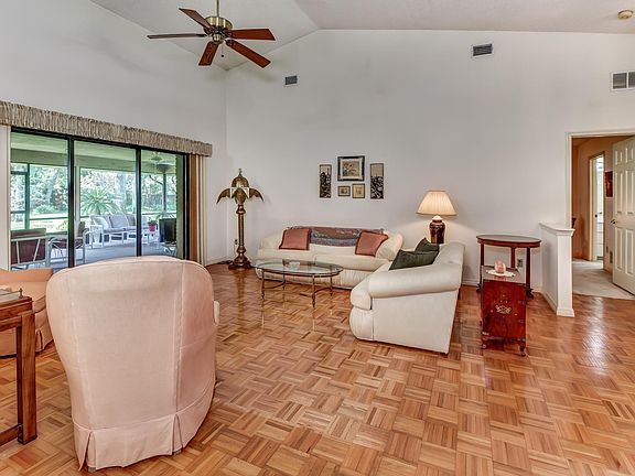 5th image of 3 Pleasantwood Way