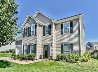 16037 Stuarts Draft Ct, Charlotte, NC 28278