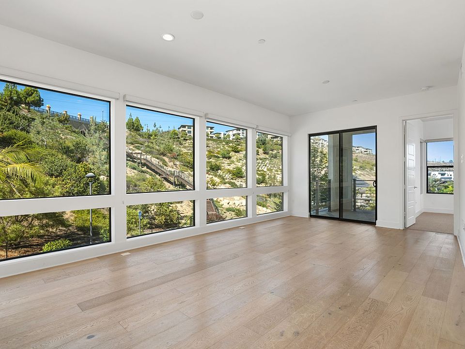1st image of 8635 Aspect Dr