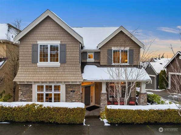 1477 26th Avenue NE, Issaquah, WA 98029