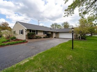214 Annette Dr, Dayton, OH 45458