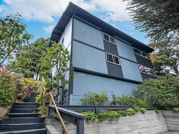 2nd image of 113 Belvedere Drive