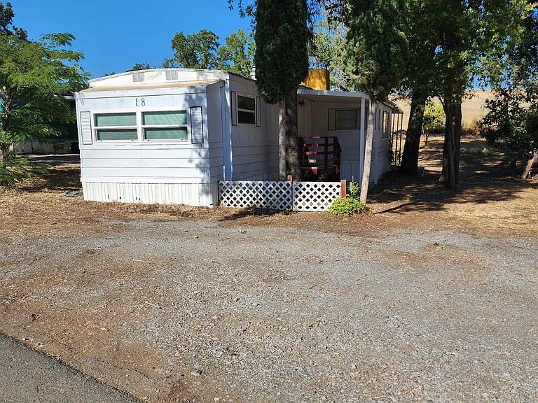 4461 Salmon Falls Rd #18 — Photo 3