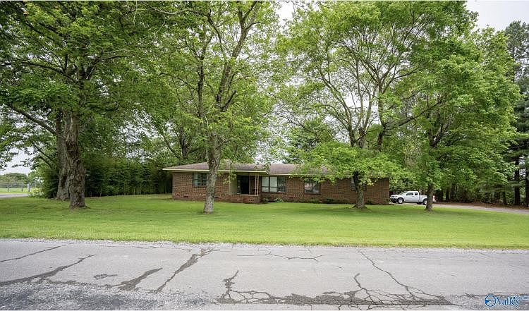 1st image of 1139 Hammonds Rd