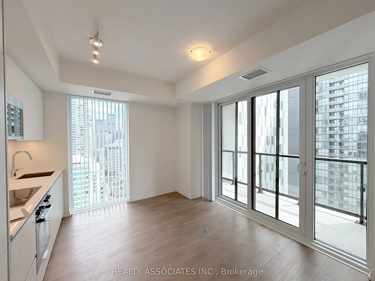 2 bed, $3,500 — Photo 3
