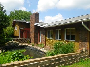 353 Armstrong Rd, Gibsonia, PA 15044