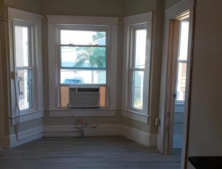 23 S Hollywood Ave #5 — Photo 6