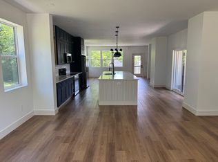2816 Nichols Ave, Knoxville, TN 37917