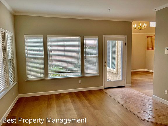 5th image of 6184 Saint Andrews Way