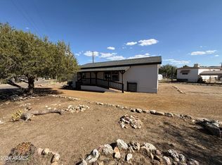 16029 S Apache Dr, Cordes Lakes, AZ 86333