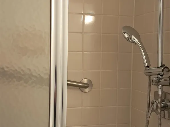 7000 Blvd East image 19 of 46