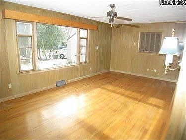 5th image of 1538 Stadelman Ave