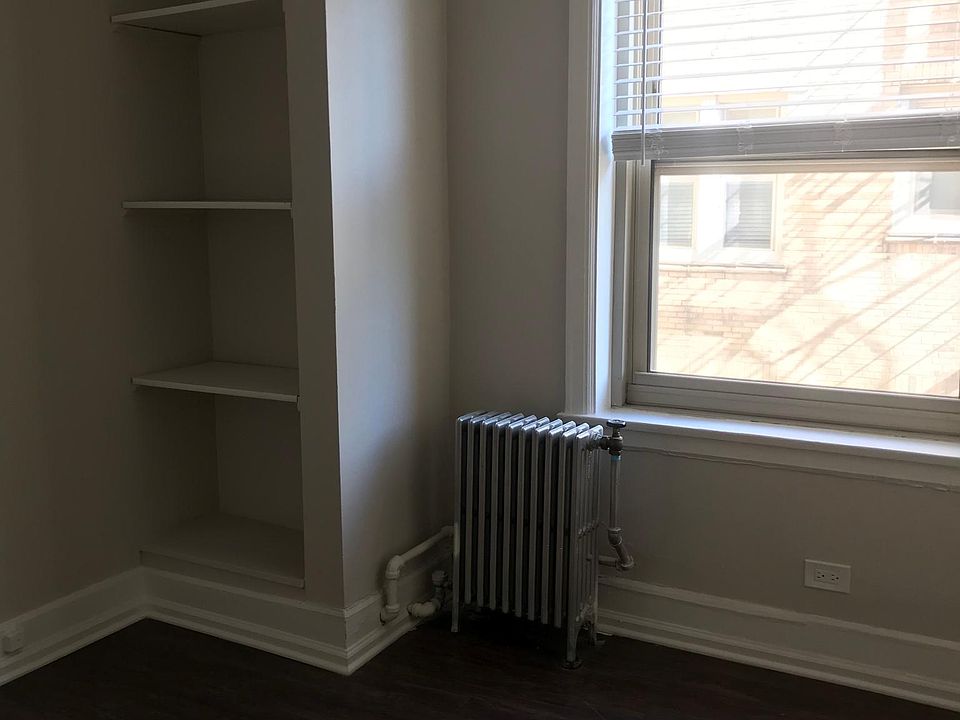 1st image of 1367 E Hyde Park Blvd #209