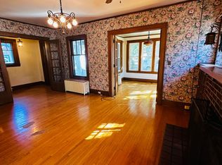 Stavick - 1314 S Lincoln St, Aberdeen City, SD 57401