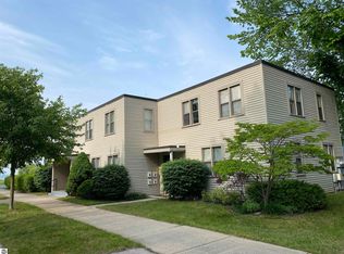 540 N Spruce St, Traverse City, MI 49684
