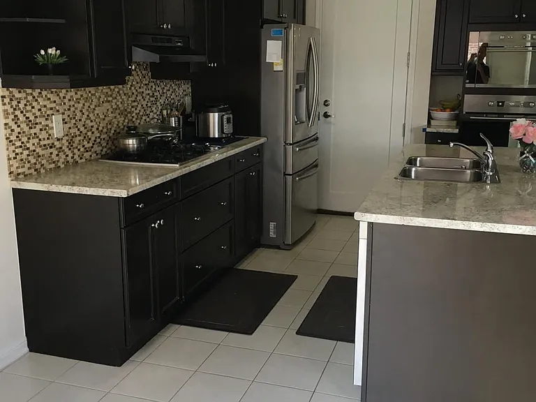 94 Robert Parkinson Dr — Photo 7