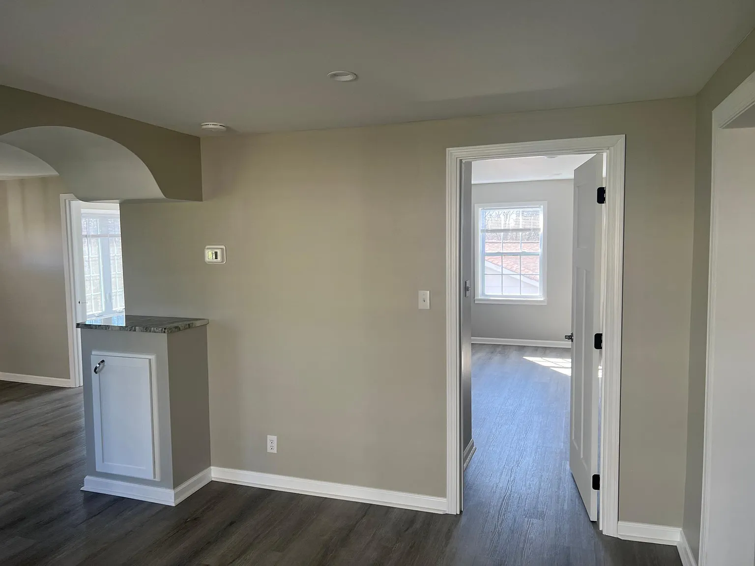 2 bed, 1113 sqft, $1,650 — Photo 4