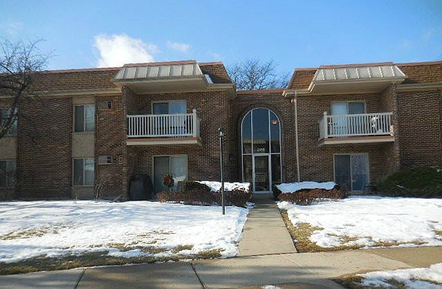 1st image of 2430 N Kennicott Dr APT 2B