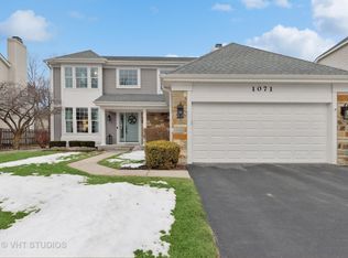 1071 Cheswick Dr, Gurnee, IL 60031