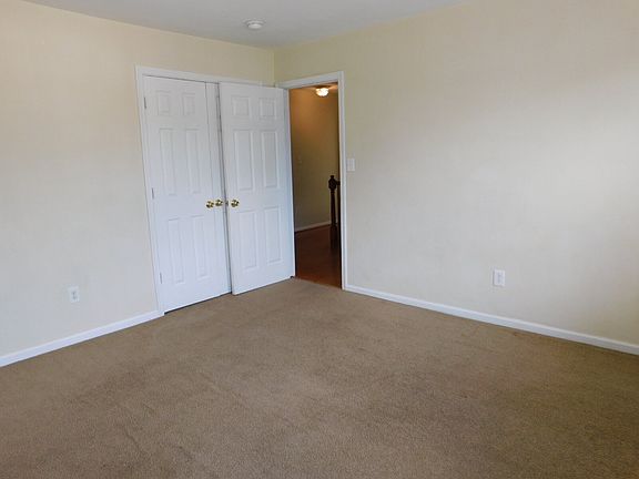 3rd image of 7559 Hughart St