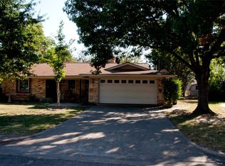 2509 Burnett Dr, Greenville, TX 75402