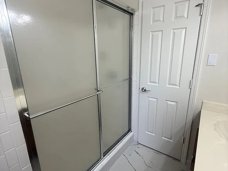 206 Cambridge Rd — Photo 10