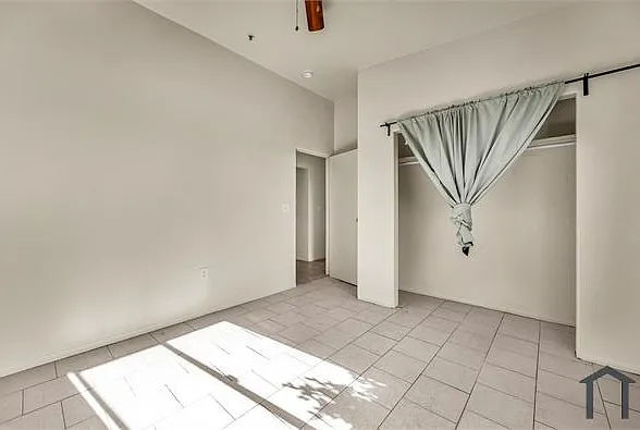 4 bed, $3,450 — Photo 3
