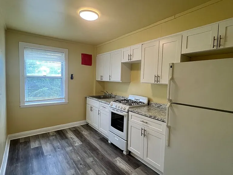 3708 Erdman Ave — Photo 4