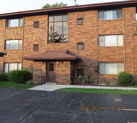 4th image of 9545 Southwest Hwy APT 4