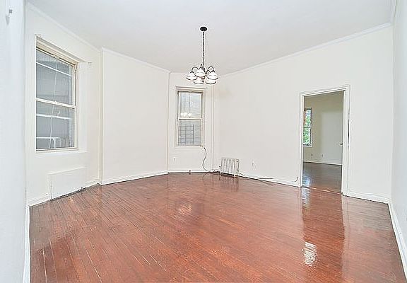 2nd image of 159 Halsey St #3C