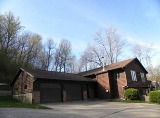 8480 E 9th St, Winona, MN 55987