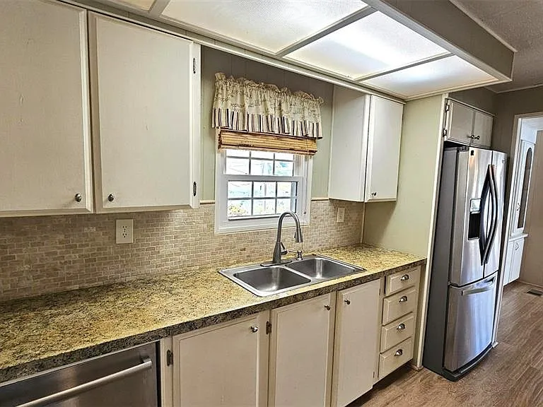 1240 Seagull Dr — Photo 9