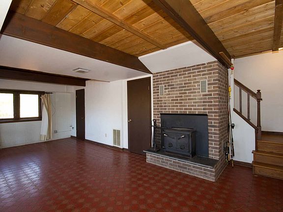 3rd image of 9 Campbell Ct