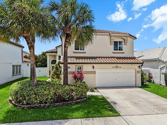 5th image of 668 NW 155th Ter