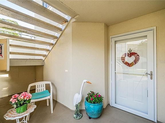 3rd image of 6131 Bahia Del Mar Blvd APT 135