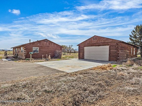 4th image of 2752 County Road 210