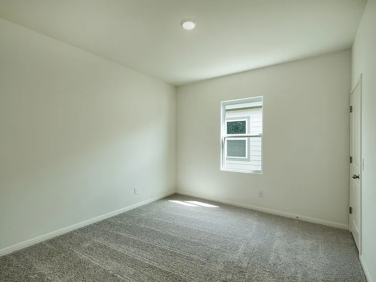 209 Stonebrook Dr — Photo 10