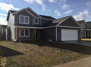 3909 Boulder Ridge Dr, Champaign, IL 61822