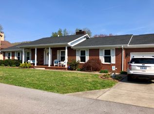 149 Lakeview Cir, Pikeville, KY 41501