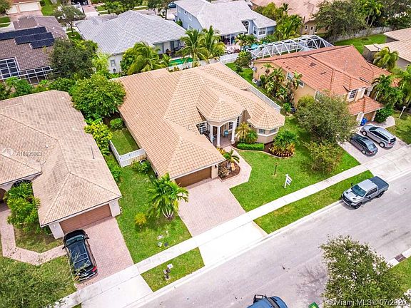 5th image of 13863 NW 21st St