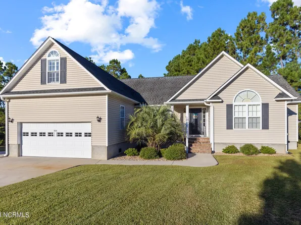 404 Sailview Court, Beaufort, NC 28516