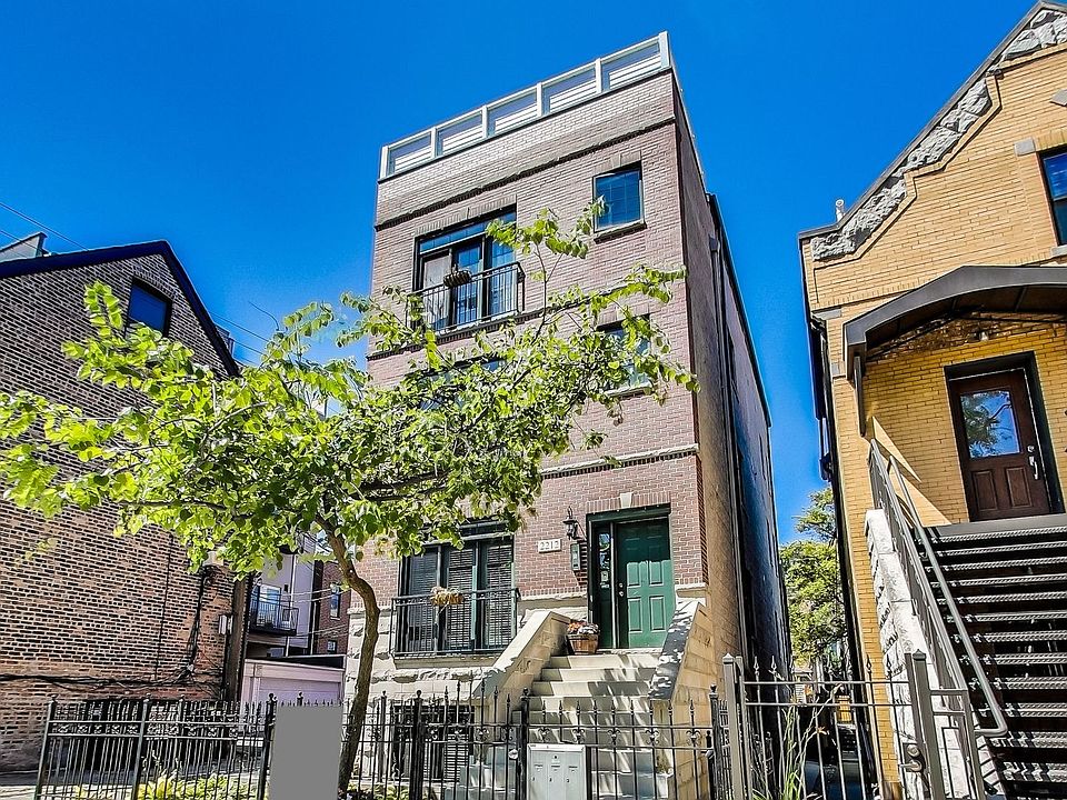 1st image of 2212 N Seeley Ave #1