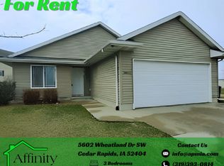 5602 Wheatland Dr SW, Cedar Rapids, IA 52404