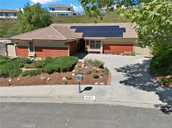 25377 Fortuna Dr, Santa Clarita, CA 91355